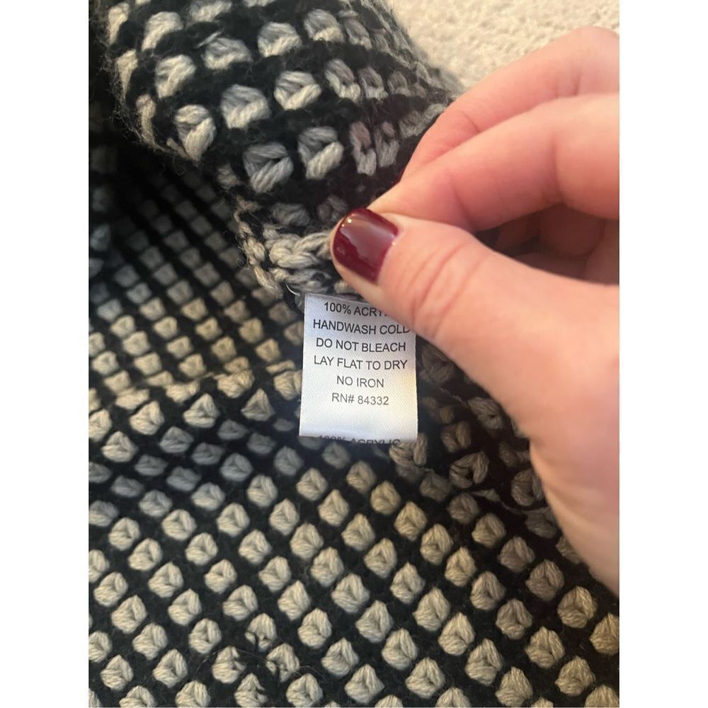 Knit Tunic Dress - Picture 4 of 6